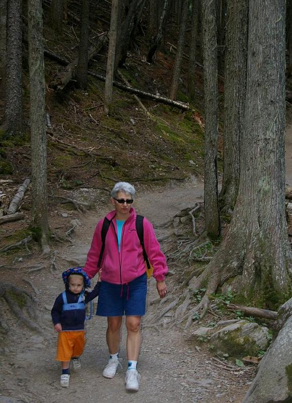 av lake trail 1.jpg